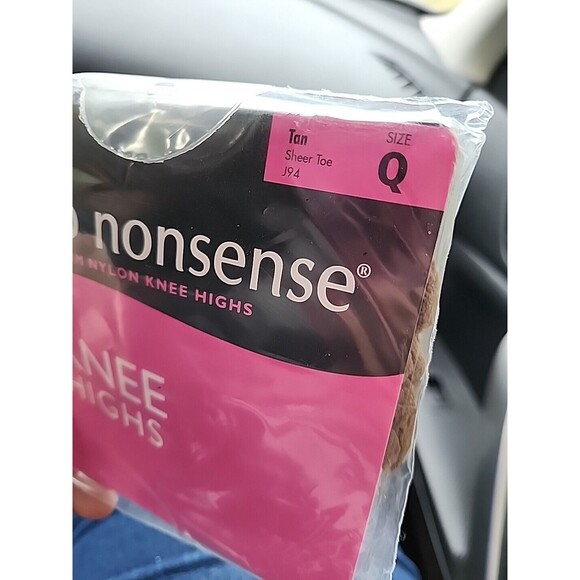 No Nonsense Nylon Knee Highs Comfort Top Sheer Toe 2 Pair Pack USA Tan Size Q - Picture 3 of 5
